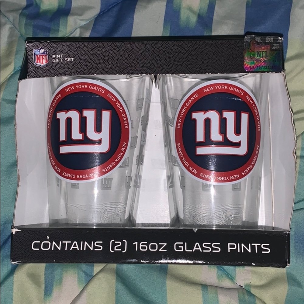 NYG PINT GLASSES
